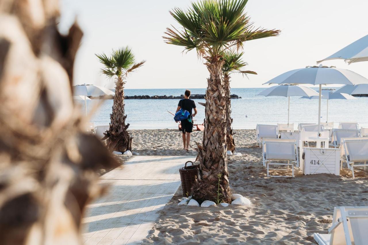 Excelsior Hotel, Spa & Lido Pesaro Eksteriør bilde