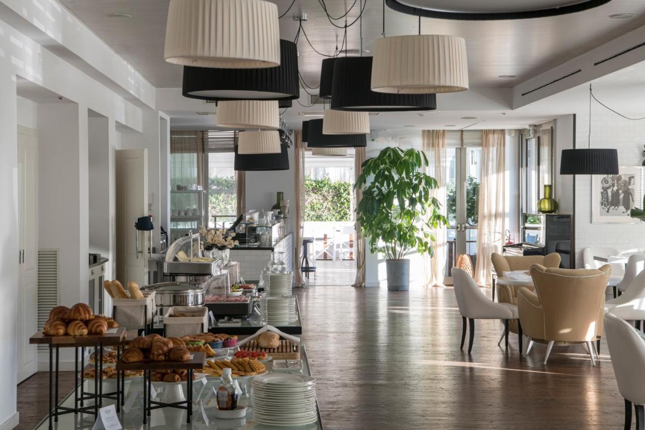 Excelsior Hotel, Spa & Lido Pesaro Eksteriør bilde
