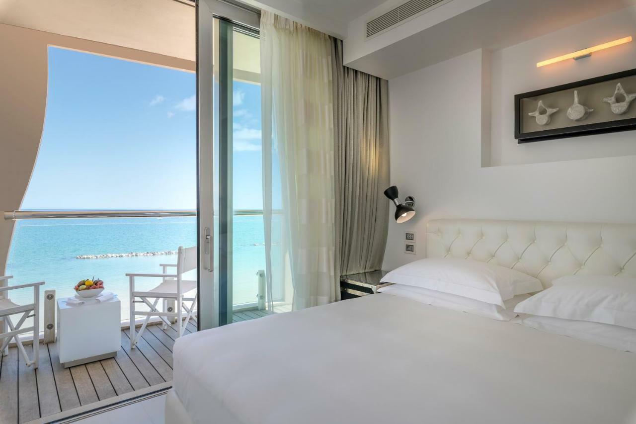 Excelsior Hotel, Spa & Lido Pesaro Eksteriør bilde